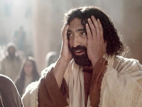 सूबेदार, जिसने यीशु से अपने नौकर को चंगा करने के लिए कहा। (मत्ती 8:5-13, लूका 7:2-9) – Slide número 8