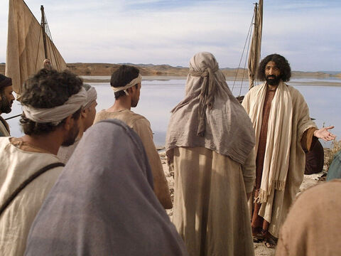 अन्द्रियास, पतरस, याकूब और यहुन्ना, लोगों के मछुआरे बन जाते हैं। (लूका 5:1-11) – Slide número 1