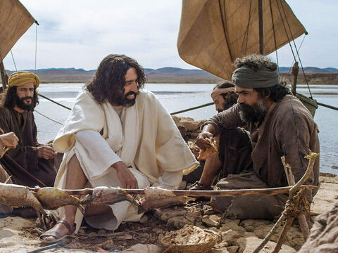 यीशु ने पतरस से उसके प्रति उसके प्रेम के बारे में तीन बार पूछा। (यूहन्ना 21:15-25) – Slide número 1