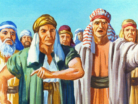 इस्राएलियों ने मूसा की दोहाई दी, कि वे मिस्र में मिस्र की सेना द्वारा मारे जाने के बजाय मिस्र में गुलामों के रूप में रहना पसंद करते। – Slide número 28