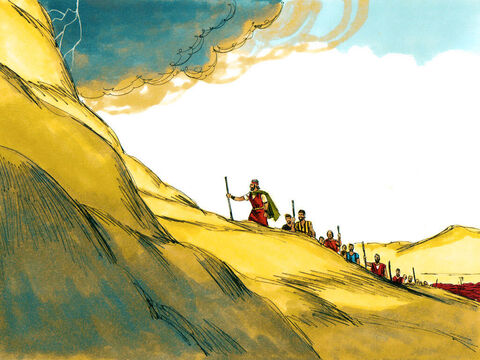 मूसा सभी नेताओं को पहाड़ पर ले गया, जहां उन्होंने परमेश्वर को देखा, लेकिन उन्होंने उनकी जान बचाई। परमेश्वर के पैरों के नीचे कुछ ऐसा था जो चमकीले नीले संगमरमर के फर्श जैसा दिखता था। नेताओं ने पहाड़ पर खाया पिया। – Slide número 30