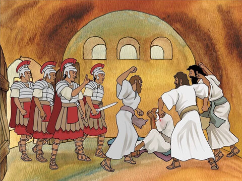 भीड़ ने पौलुस को मंदिर से बाहर खींच लिया और उसे मारने की कोशिश करने लगी। यह रोमन पलटन के सारदार  को सूचित किया गया। सिपाहियों ने तेजी से दौड़कर पौलुस को छुड़ाया और उसे ले गए। <br/>प्रेरितों के काम 21:30–32 – Slide número 5